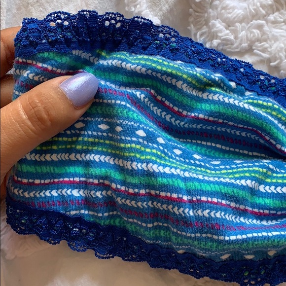 Bandeau - Picture 2 of 2